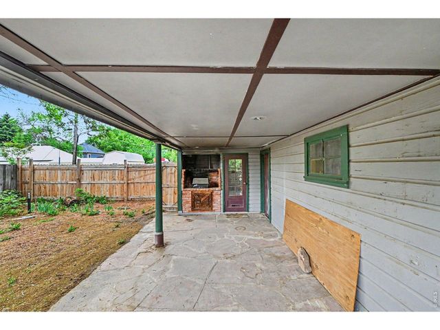 817 Garfield Ave, Loveland, CO 80537