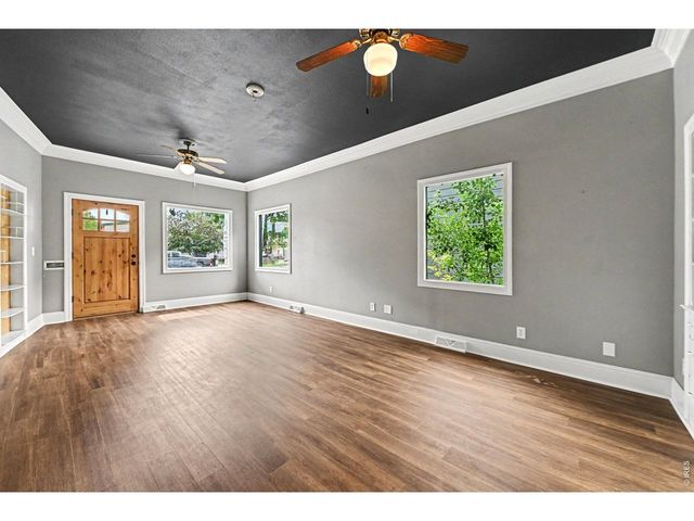 817 Garfield Ave, Loveland, CO 80537