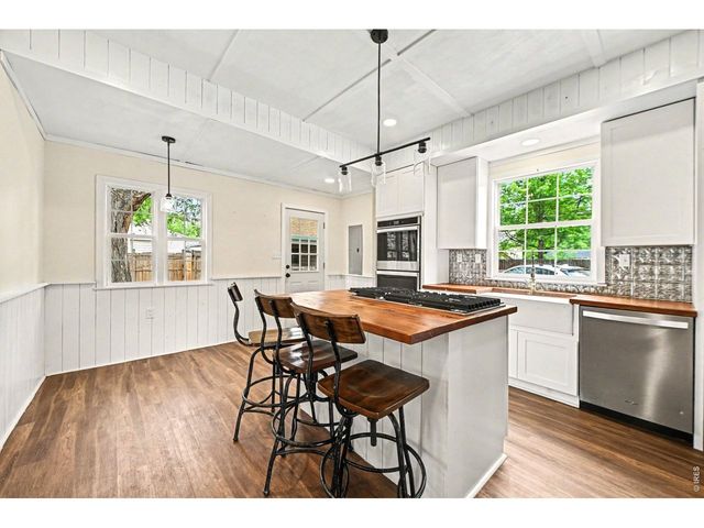 817 Garfield Ave, Loveland, CO 80537