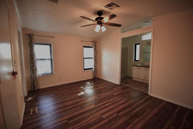 813 Ram Trail Trail SE, Albuquerque, NM 87123