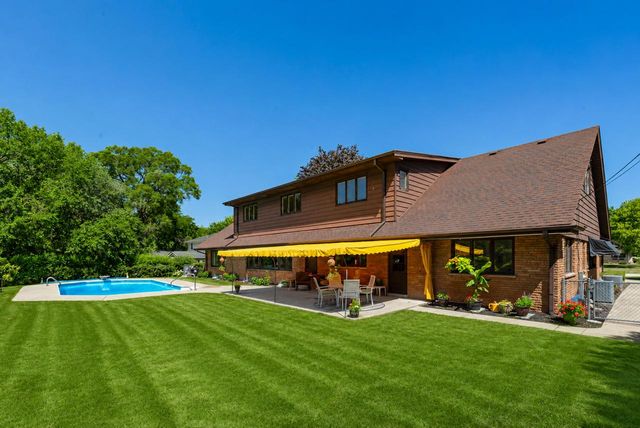13335 Marquette AVENUE, Elm Grove, WI 53122