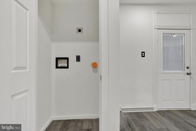 1151 E KING ST, York, PA 17403