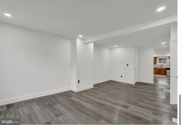 1151 E KING ST, York, PA 17403