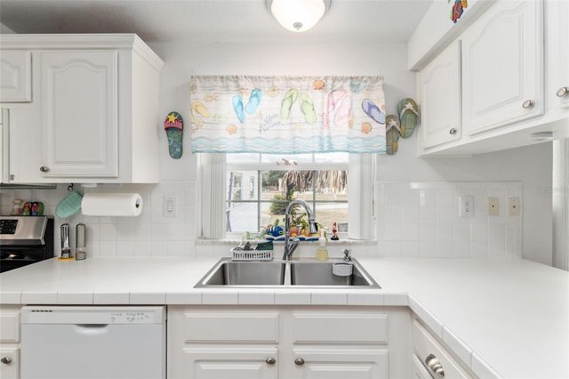 563 SW 78TH COURT, Ocala, FL 34474