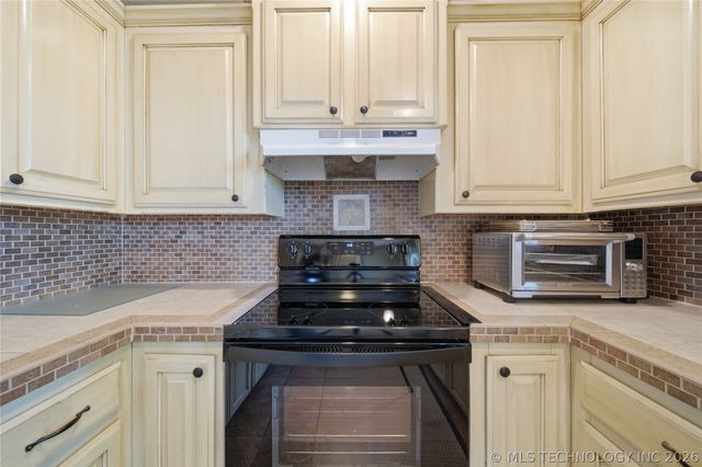 15678 W 101st Street S, Sapulpa, OK 74066
