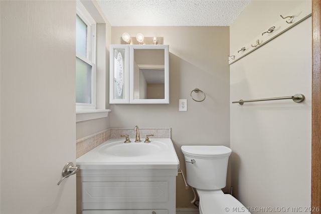 15678 W 101st Street S, Sapulpa, OK 74066