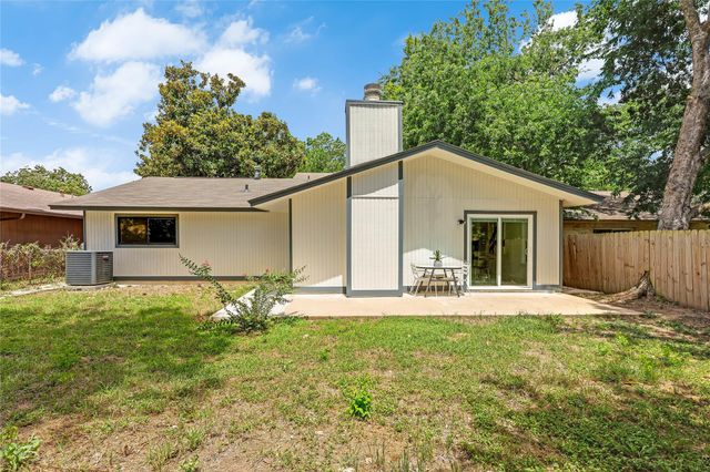 12208 Double Tree LN, Austin, TX 78750