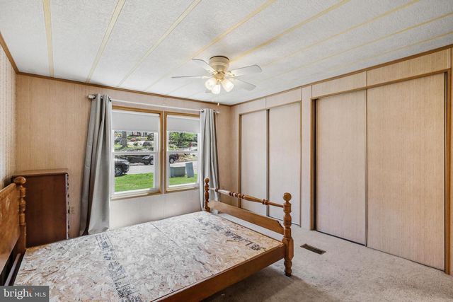 220 MAPLE AVE, Manheim, PA 17545