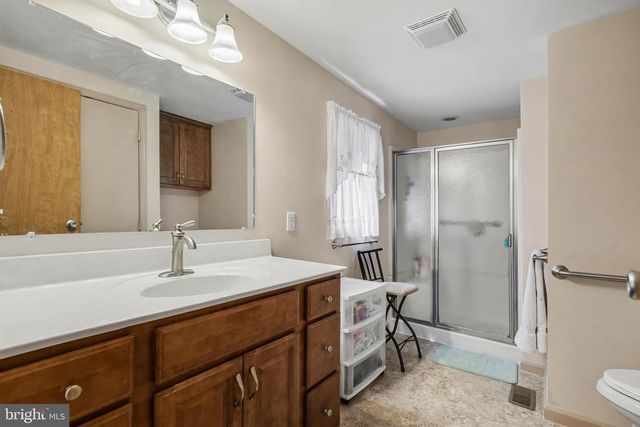220 MAPLE AVE, Manheim, PA 17545