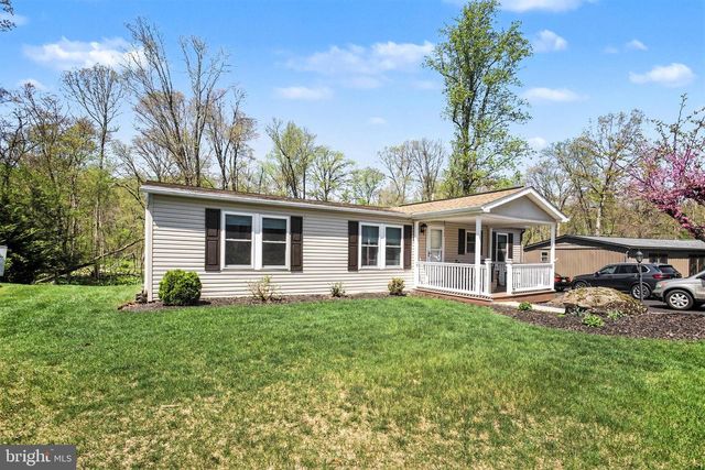 220 MAPLE AVE, Manheim, PA 17545