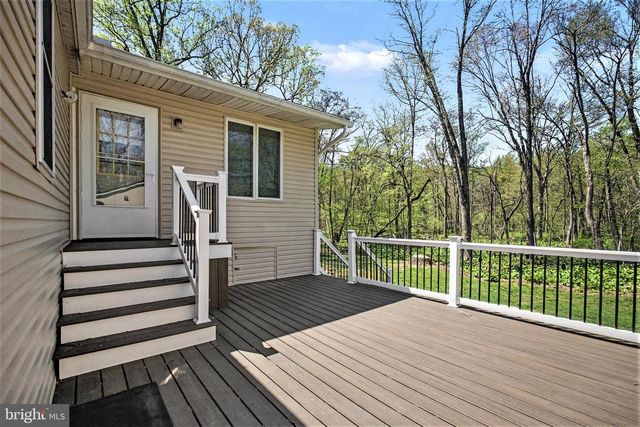 220 MAPLE AVE, Manheim, PA 17545