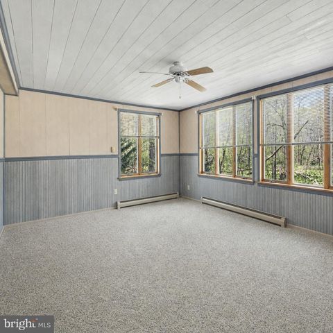 220 MAPLE AVE, Manheim, PA 17545