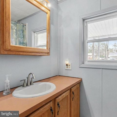 220 MAPLE AVE, Manheim, PA 17545