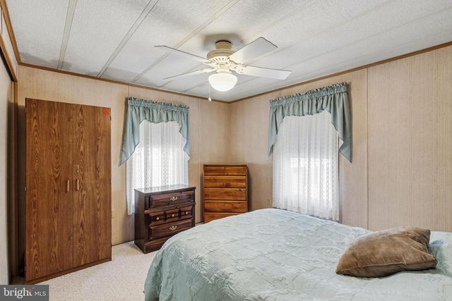 220 MAPLE AVE, Manheim, PA 17545