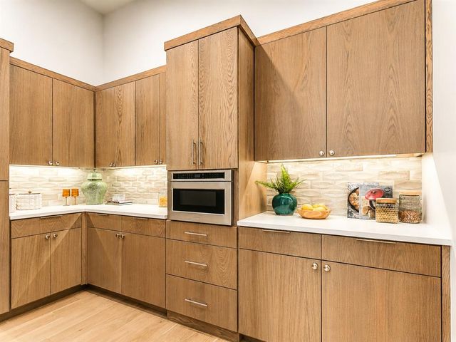 2618 Highbury Drive, Norman, OK 73072