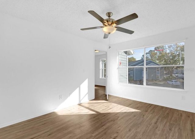 2585 GRASSY POINT DRIVE 211, Lake Mary, FL 32746