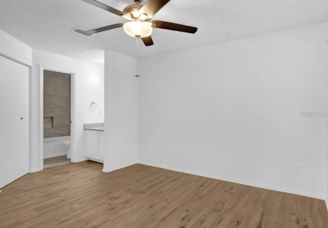 2585 GRASSY POINT DRIVE 211, Lake Mary, FL 32746