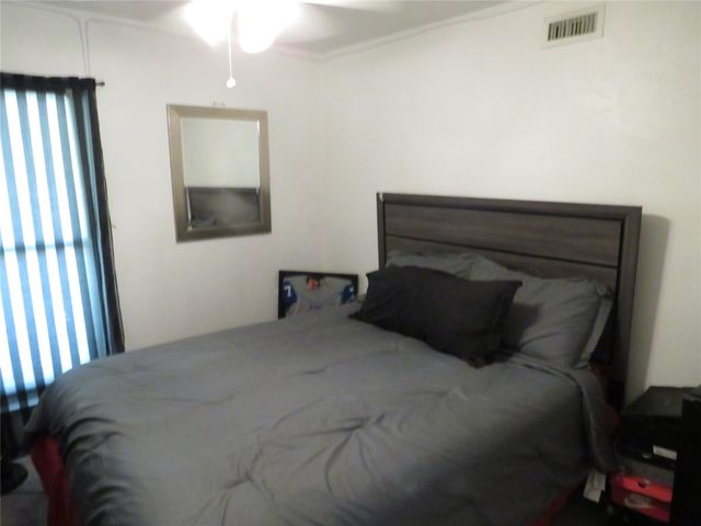 7218 Chinaberry Road, Dallas, TX 75249