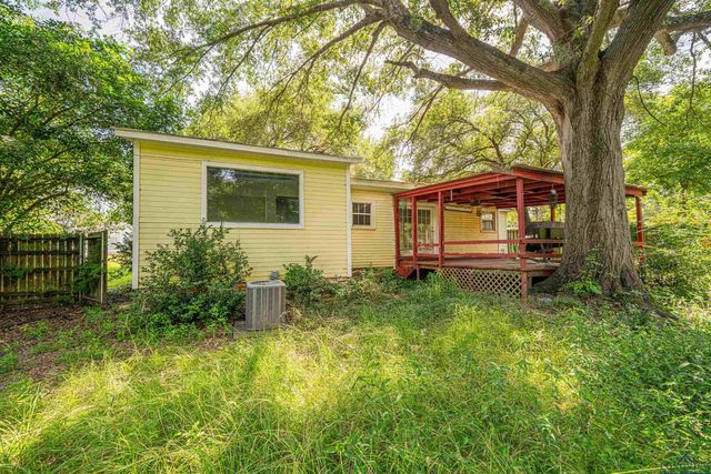 301 Rawley, Longview, TX 75601