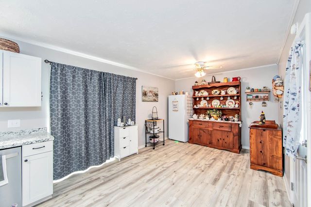 126 Kellie Dr, Houma, LA 70360