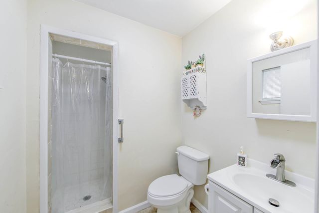 126 Kellie Dr, Houma, LA 70360