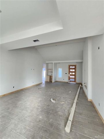 301 N 31st Street, Hidalgo, TX 78557