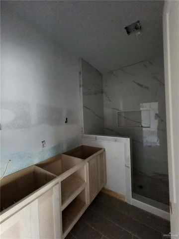 301 N 31st Street, Hidalgo, TX 78557