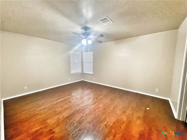 655 Tom Kemp Drive, New Braunfels, TX 78130