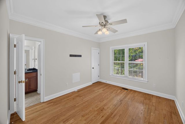 25 W Laurel Ave, Mcminnville, TN 37110