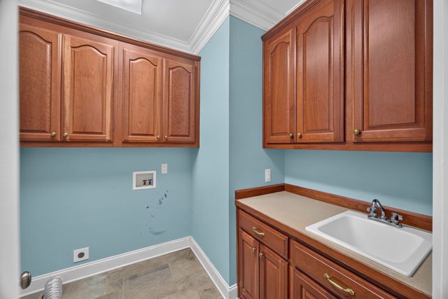25 W Laurel Ave, Mcminnville, TN 37110