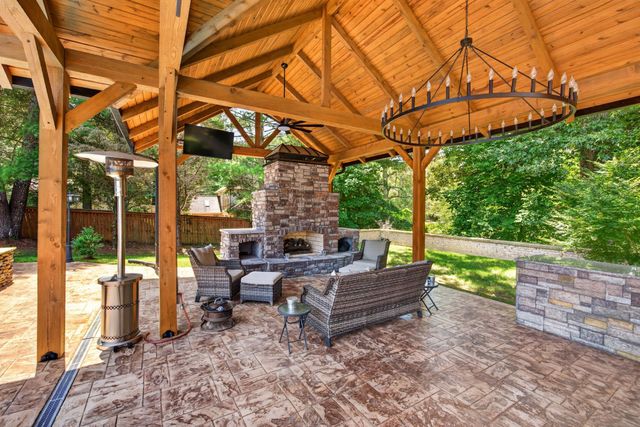 25 W Laurel Ave, Mcminnville, TN 37110