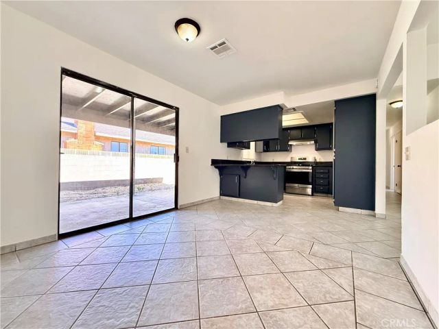 606 E Avenue J9, Lancaster, CA 93535