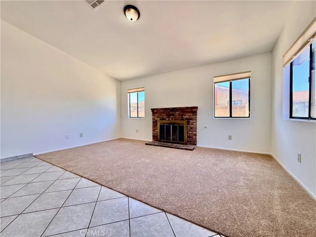 606 E Avenue J9, Lancaster, CA 93535