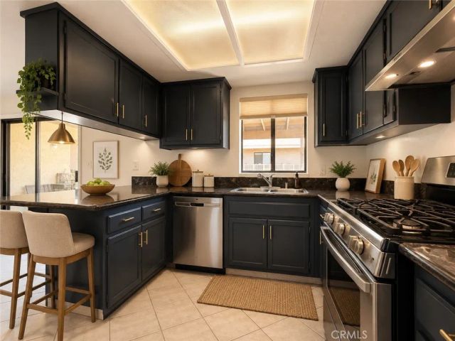 606 E Avenue J9, Lancaster, CA 93535