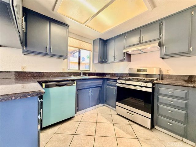606 E Avenue J9, Lancaster, CA 93535