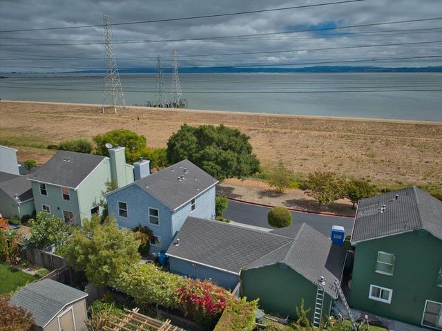 3 Bay Landing, San Mateo, CA 94401