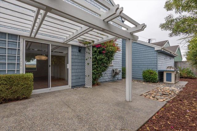3 Bay Landing, San Mateo, CA 94401