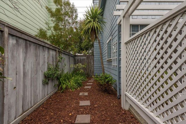 3 Bay Landing, San Mateo, CA 94401
