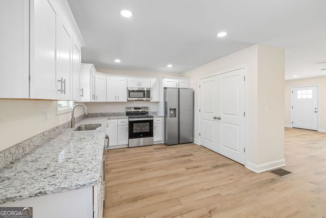 625 Cypress Drive, Mount Airy, GA 30563