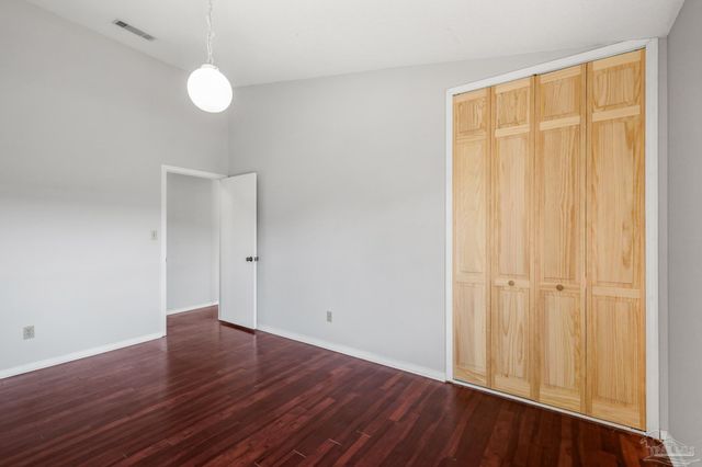 7171 N 9th Ave B-5, Pensacola, FL 32504