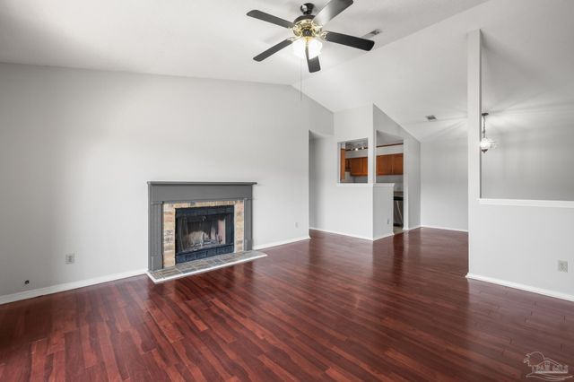 7171 N 9th Ave B-5, Pensacola, FL 32504