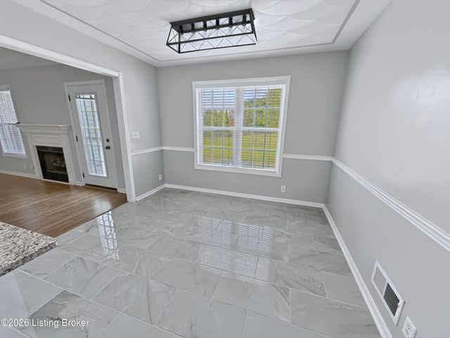 484 New Christman Ln, Shepherdsville, KY 40165