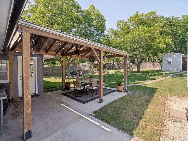 1309 Glenhaven Drive, Cleburne, TX 76033