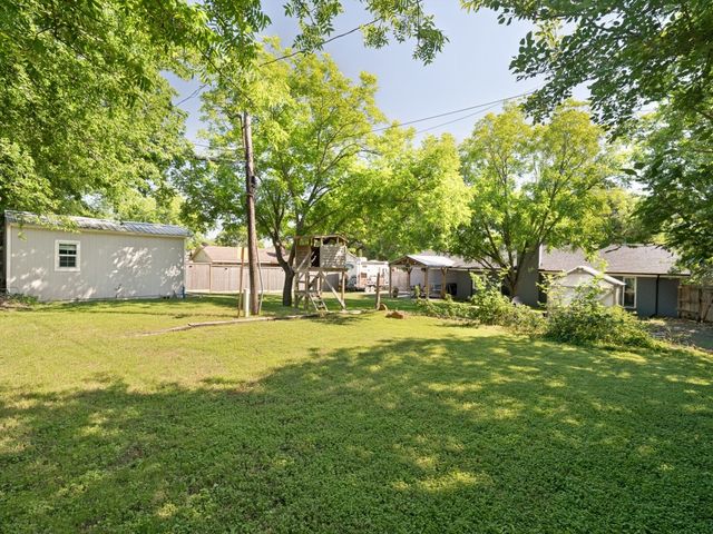1309 Glenhaven Drive, Cleburne, TX 76033