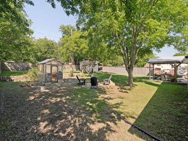 1309 Glenhaven Drive, Cleburne, TX 76033