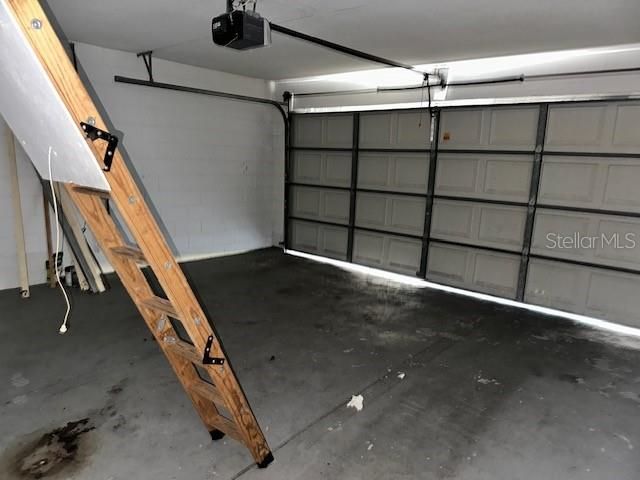 233 VIA DEL SOL DRIVE, Davenport, FL 33896