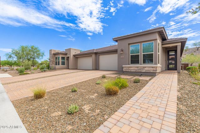 3261 MAVERICK Drive, Wickenburg, AZ 85390