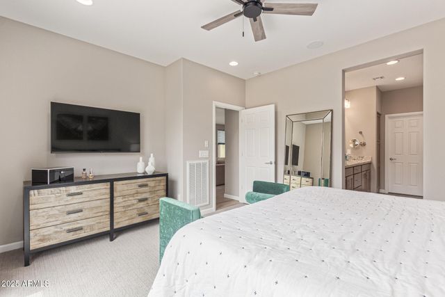 3261 MAVERICK Drive, Wickenburg, AZ 85390