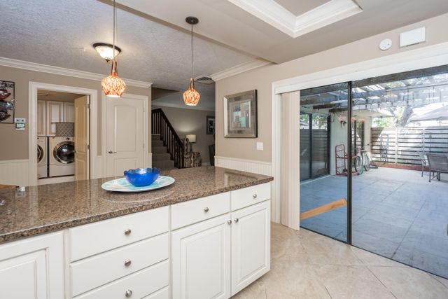 130 1st Terrace, Palm Beach Gardens, FL 33418