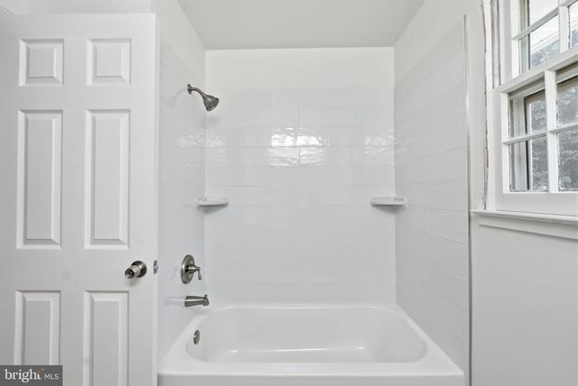 8009 GOSPORT LN, Springfield, VA 22151